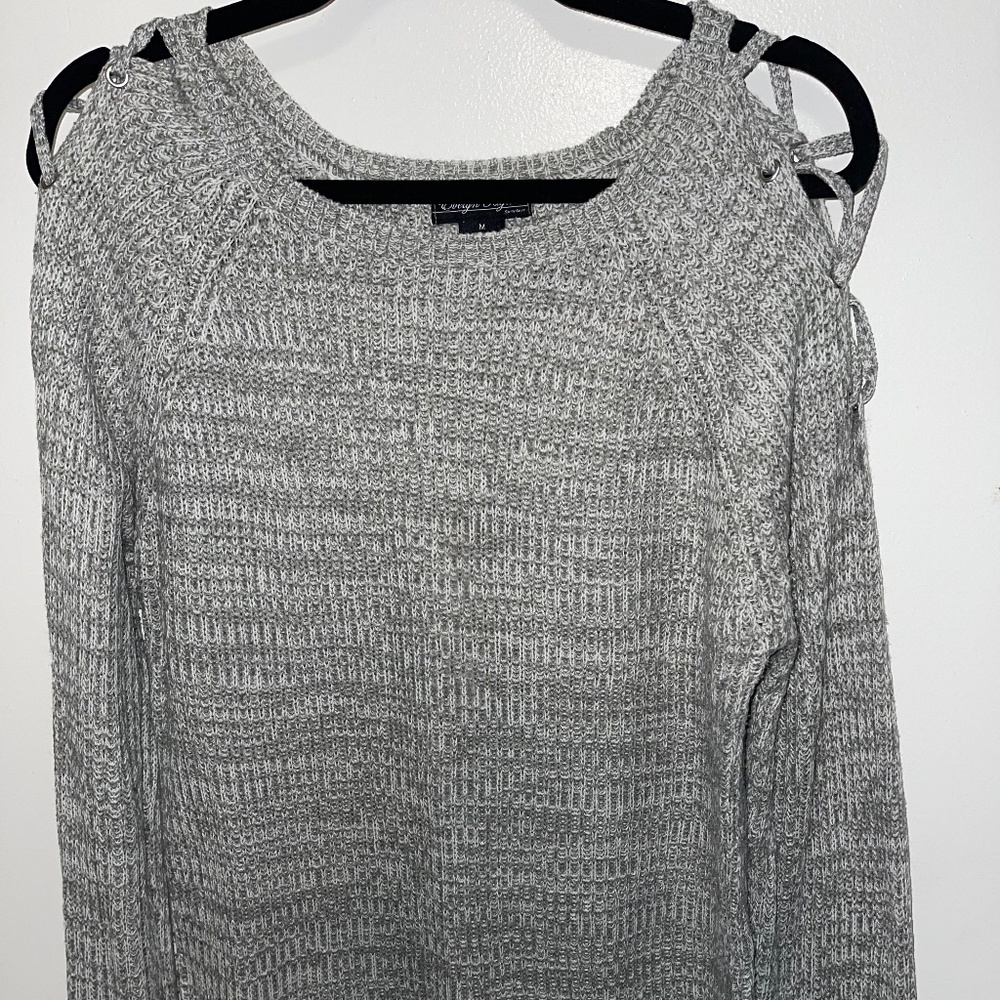 Evelyn Taylor gray gradient sweater with grommet and lace-up shoulder detail